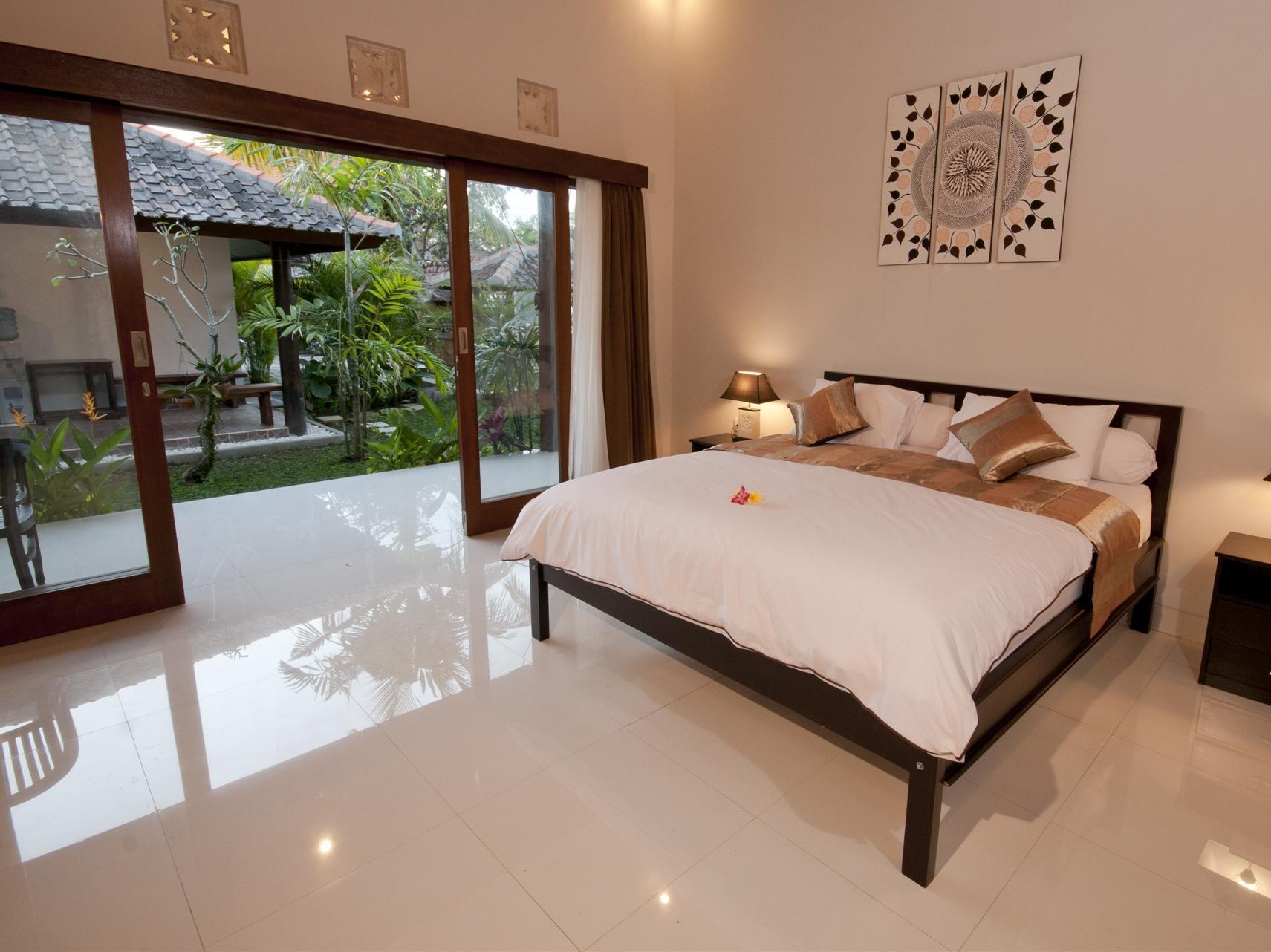 Matra Bali Guesthouse Canggu  Exterior photo