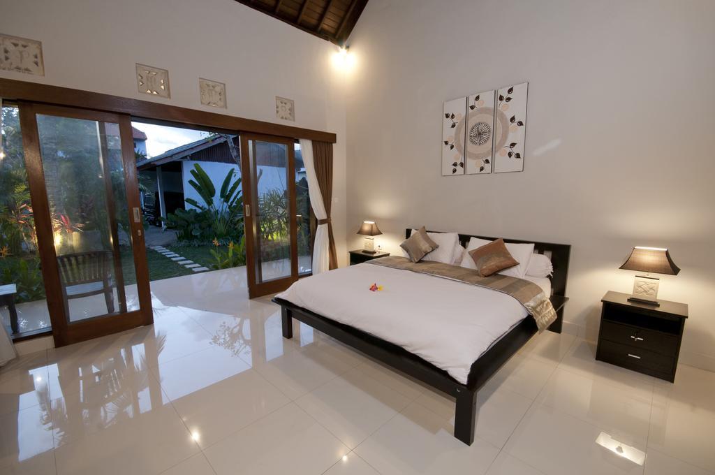 Matra Bali Guesthouse Canggu  Exterior photo